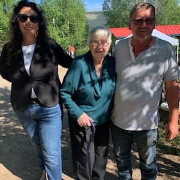 Sherry, Mitzi, and David Hodgson at the naming of Hodgson Lake 2021